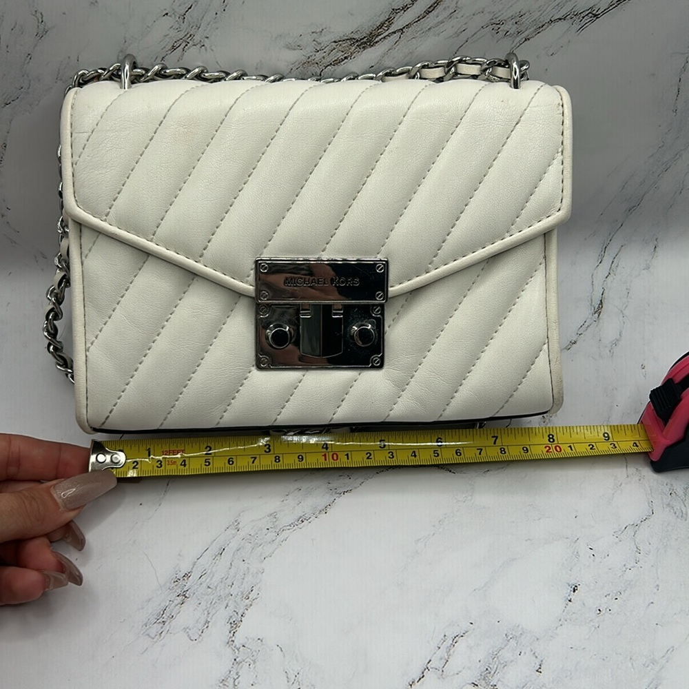 Michael Kors White Quilted Leather Crossbody Purse Small Handbag Silver Hardware - Picture 14 of 16